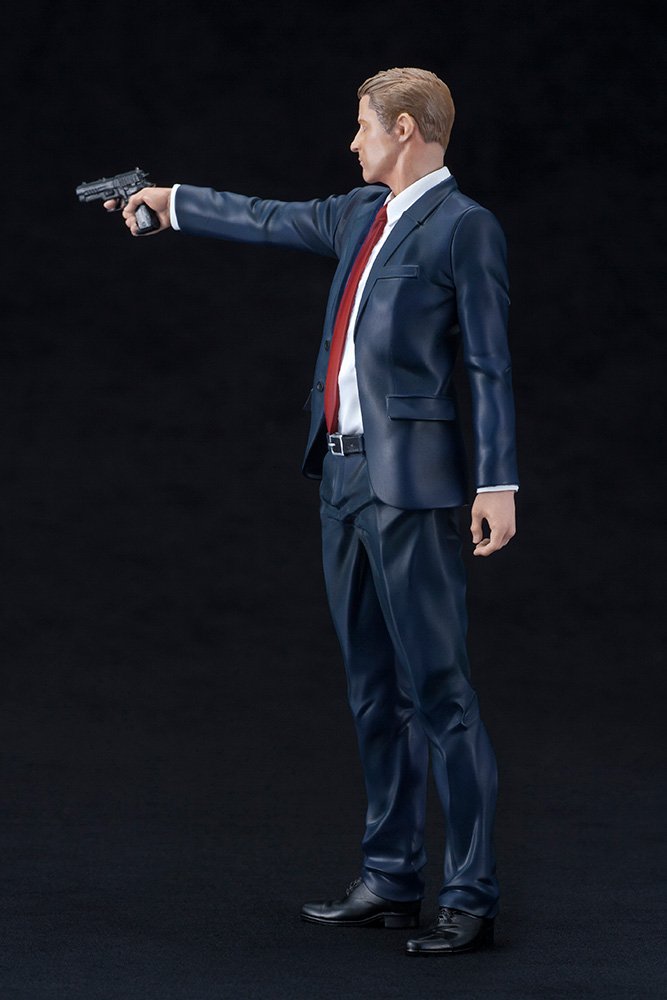 Amazon.co.jp: コトブキヤ ARTFX+ GOTHAM / ゴッサム ジェームズ