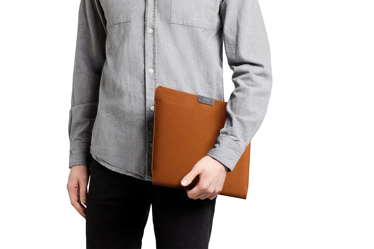 Bellroy Laptop Sleeve (Laptop 14", wodoodporna tkanina z recyklingu, magnetyczny system otwierania) - Brązowy