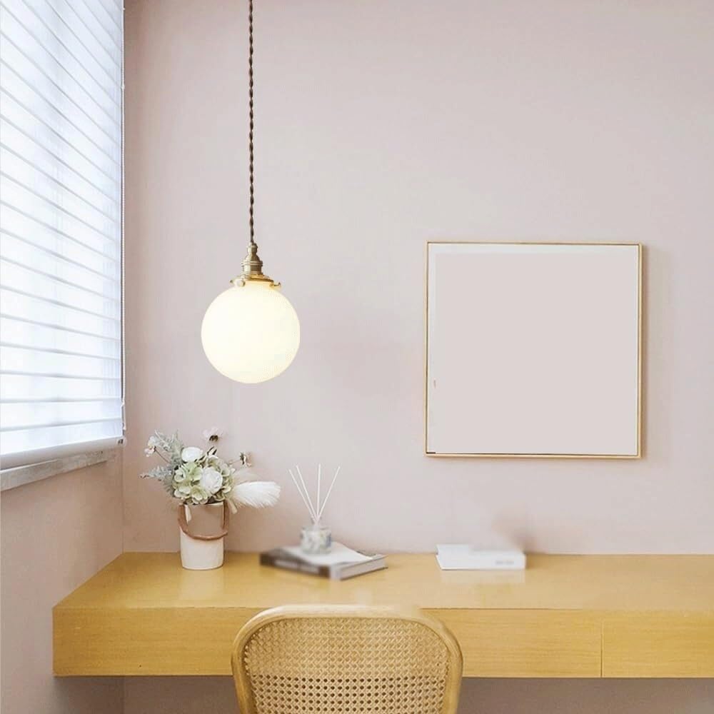 Lampada a sospensione vintage a forma di globo in vetro in ottone, lampada a moderna in bianco metà secolo, da soffitto retrò con cavo regolabile for comodino, isola cucina, sala pranzo, 5,5"