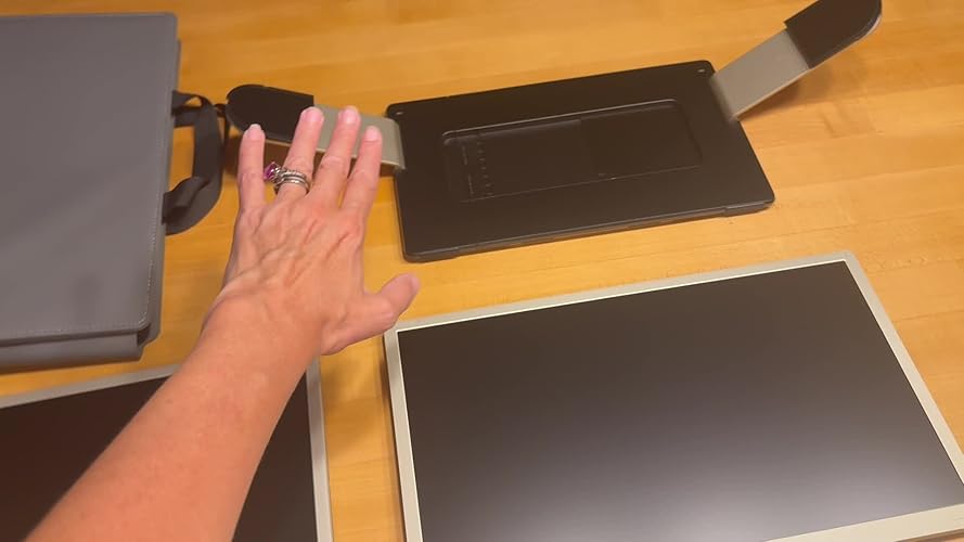 Amazon.co.jp: 12.1インチポータブルモニタータッチスクリーン、FHD