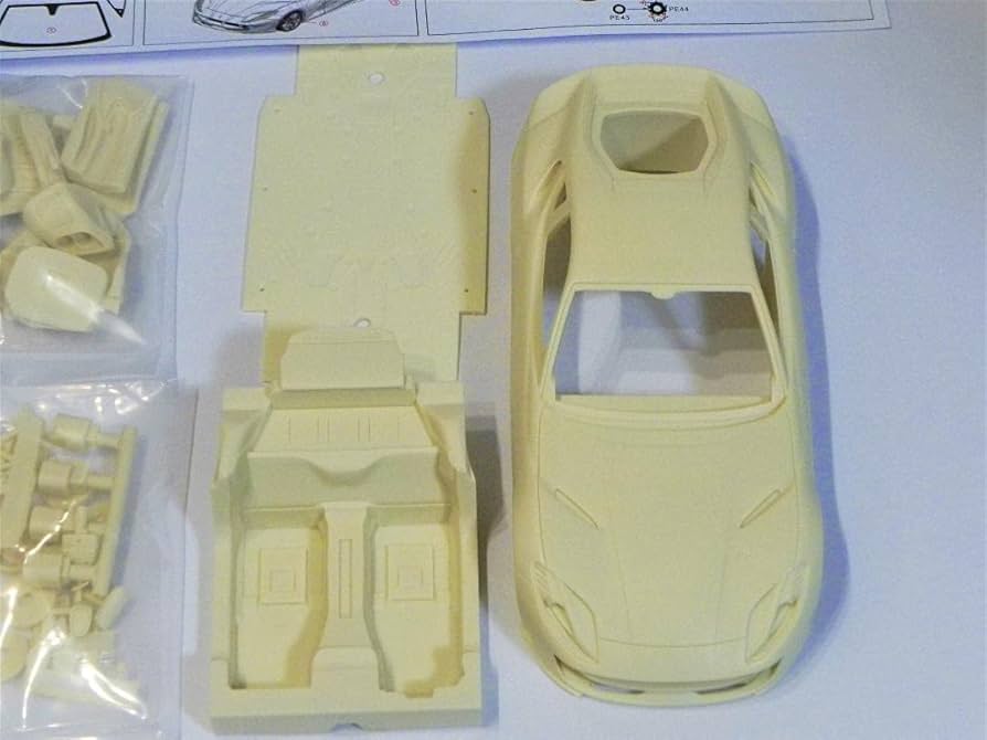 フェラーリ　ガレージキット　wave社製 Amazon | アルファモデル レジンキット フェラーリ812スーパー