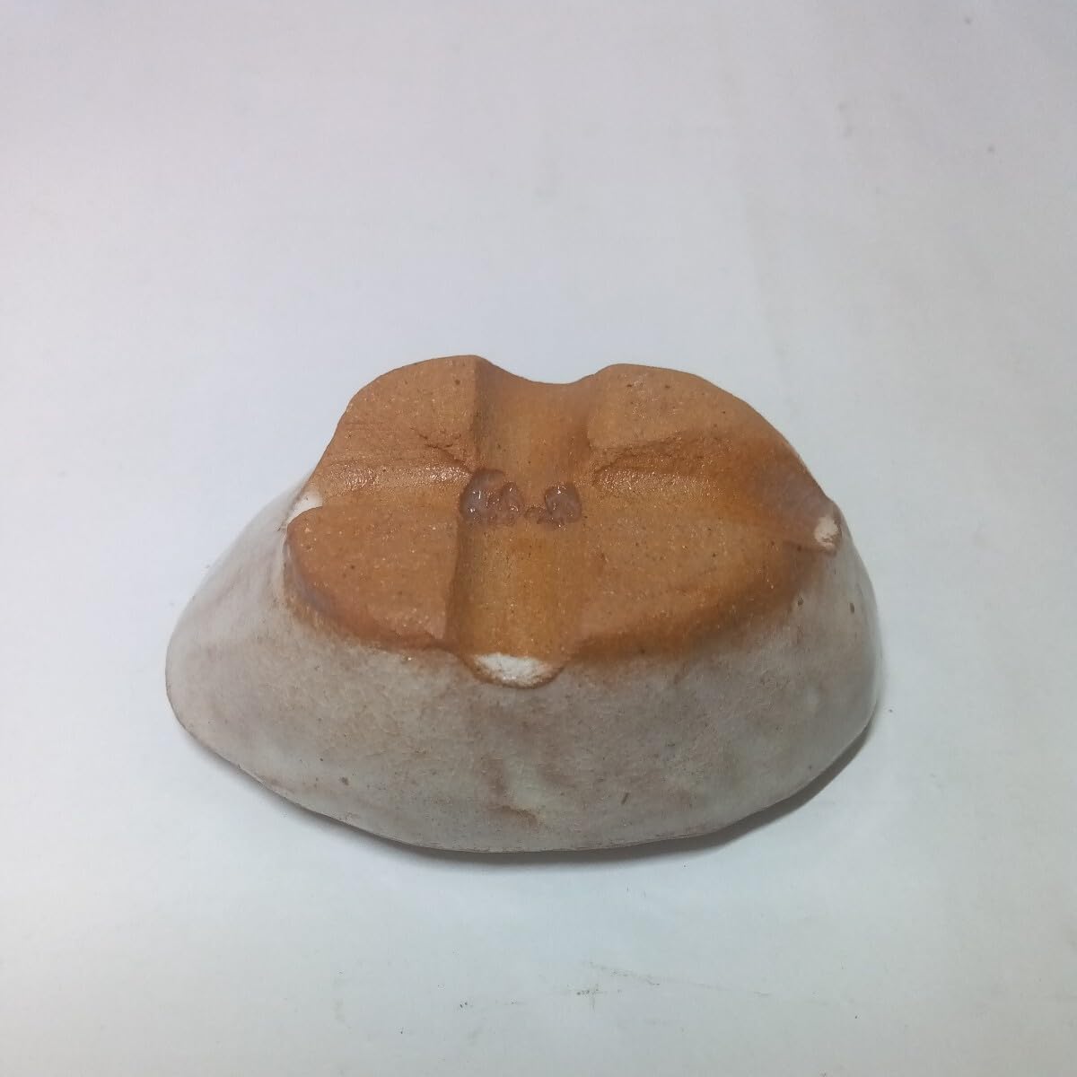 【茶器/茶道具 香合 干支「亥」】 干支香合 伊羅保釉 亥 伊藤留山窯 【干支「亥」 御題「光」】 – 今屋静香園 萩焼 干支香合 亥/猪/イノシシ 無月案 大和萬山窯 在銘 共箱 茶道具 香道具