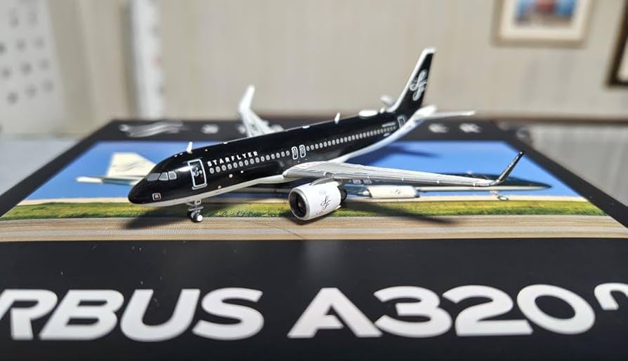 Amazon.co.jp: GeminiJets 1/400 スターフライヤー A320neo JA28MC