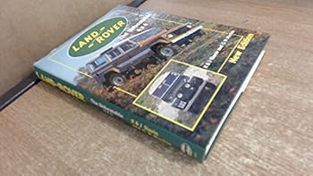 Hardcover Land Rover: The Unbeatable 4x4 Book