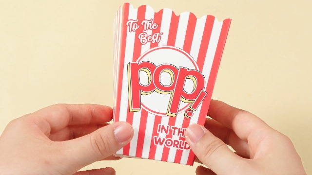 Image of Teenyyou 30 Set Father's Day Popcorn Boxes Best Pop Ever Treat Bag Popcorn Bucket Container Gift Tag with String Funny Dad Gift for Father's Birthday Party