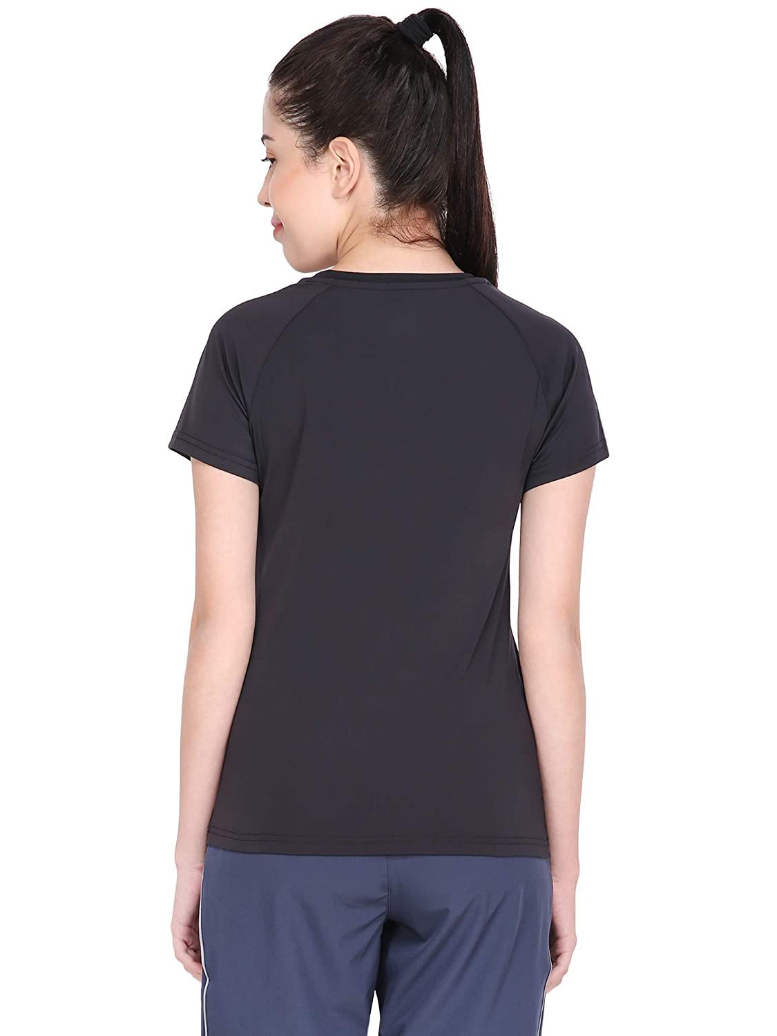 Yonex 1516-31 Polyester Badminton Girls Round Neck T-Shirt, J130 (Jet Black) - Image 4 thumbnail