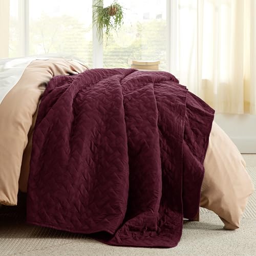 Image of Bedsure Quilts Queen Size - Lightweight Bedspreads Queen Size with Basket Weave Pattern, Soft Quilt Bedding Set, Burgundy Comforter Set Coverlet for All Seasons with 2 Pillow Shams (90 inch x 96 inch)