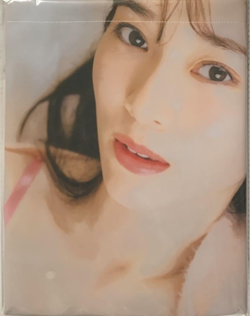 Amazon.co.jp: 守屋麗奈 タペストリー(B2サイズ)／ポスター