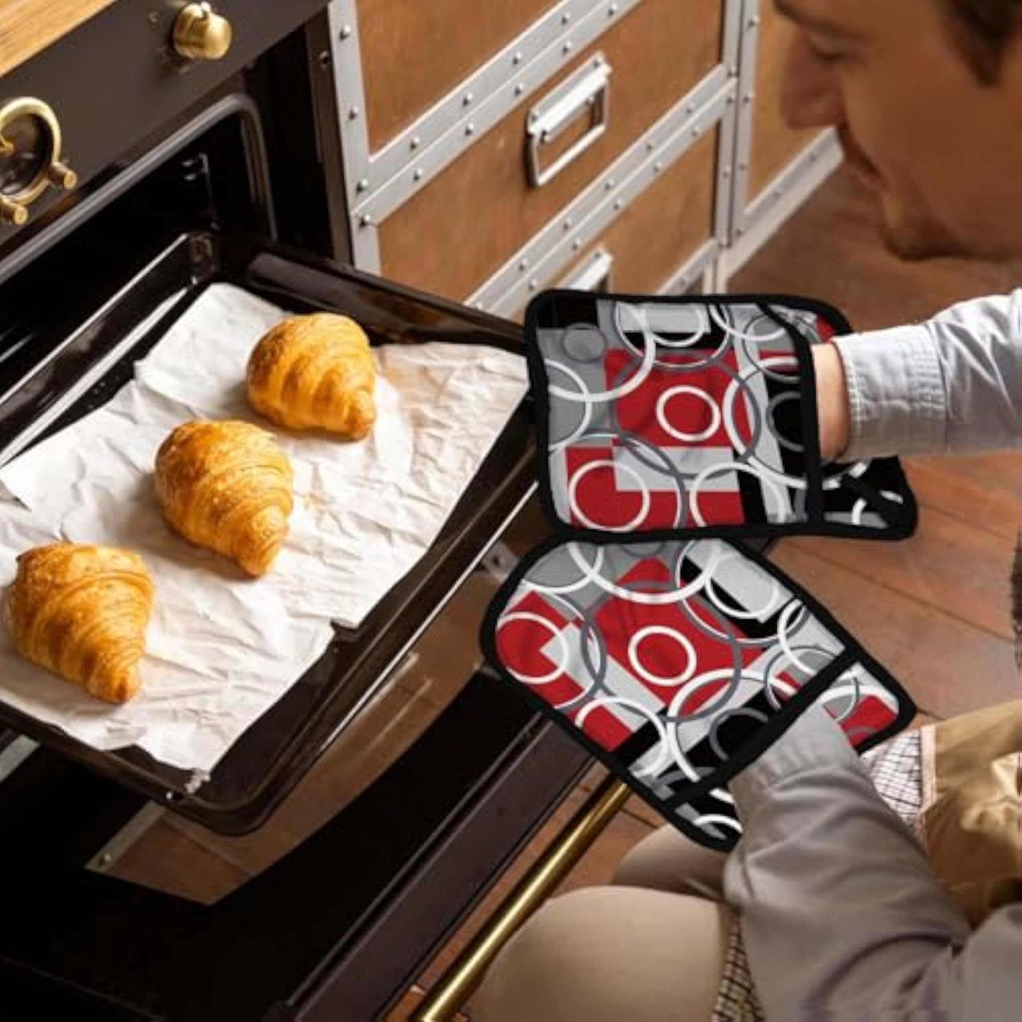 2Pcs Pot Holders for Kitchen, Heat Resistant Gift Set