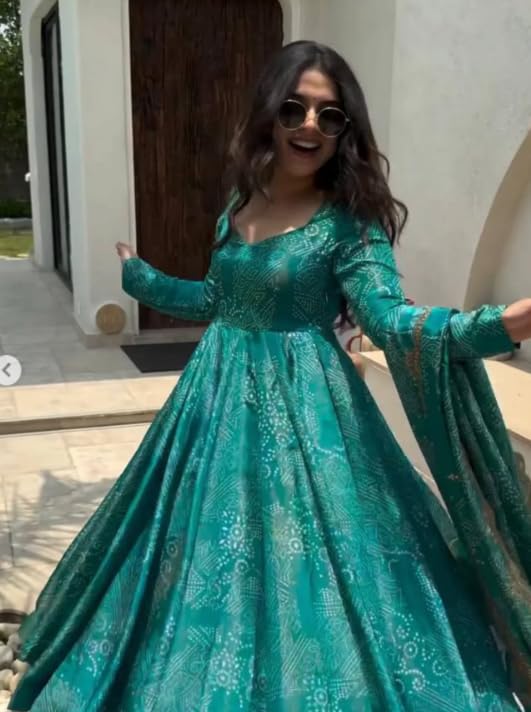 Image of Pinkmint Women's Bandhani Print Flared Anarkali Muslin Kurta Set with Pant & Stylish Dupatta Ethnic Long Sleeve Dress Suit Set (Avaiable in Plus size)