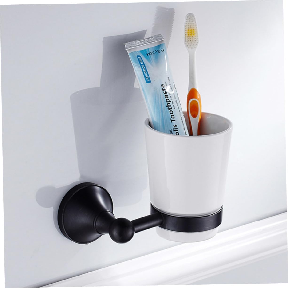 Soporte de Pared para Vaso y Cepillo de Dientes de Cobre con Taza Cerámica para Baño Rack de Almacenamiento Vintage Resistente y Elegante