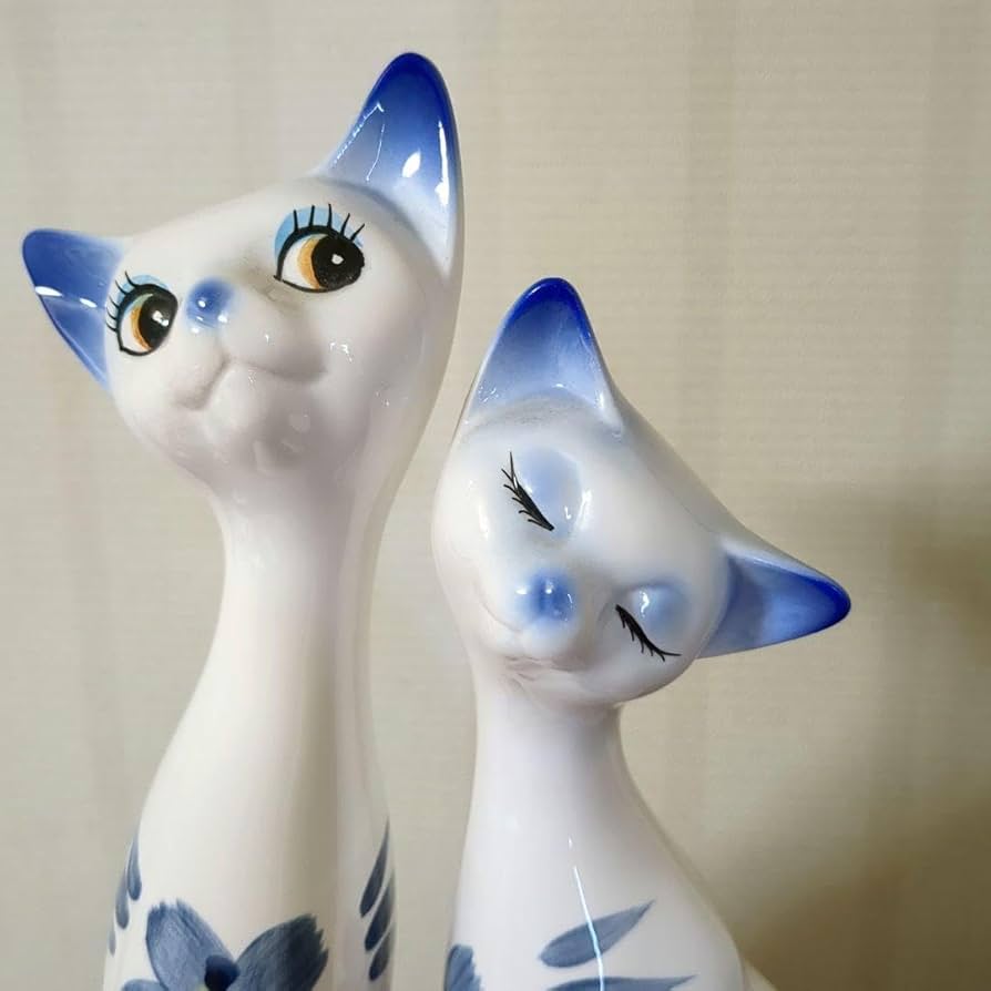 猫置物　アンティーク　しろねこ Amazon.co.jp: 美人古伊万里見返り猫置物陶器ねこネコレトロ