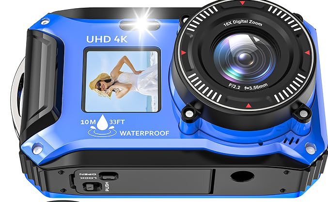 Caméra sous-marine UHD 4K 64 MP autofocus numérique étanche avec une carte de 32 Go Selfie double écran étanche 33 FT pour la plongée en apnée