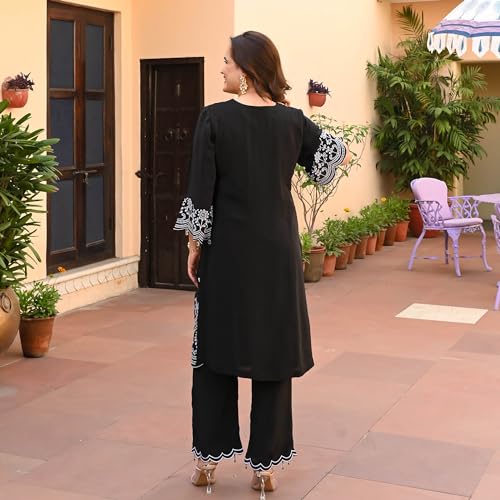 Image of BHARVITA Women's Cotton Lucknowi Embroidered Chikankari Work Straight Kurta with Pant Set for Every Occasion