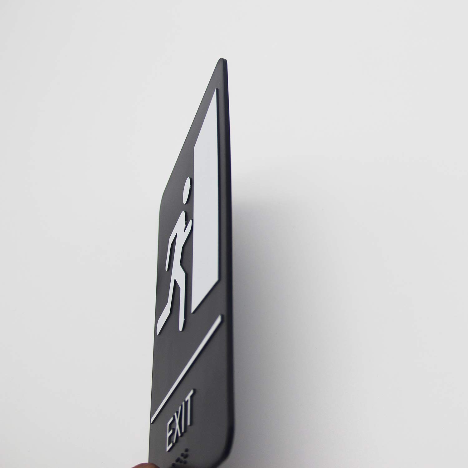 EXITサイン exit-sign-pke-13881_1000_2.gif