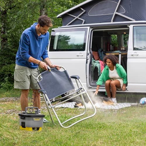 Kärcher Mobile Outdoor Cleaner OC 4 + Pet Kit, Fördermenge: 2 l/min, Gewicht: 3,1 kg, Wassertank: 8 l, Lithium-Ionen-Akku, Spiralschlauch, Gerätefilter, Kegel-/Flachstrahldüse, Handtuch für Haustiere