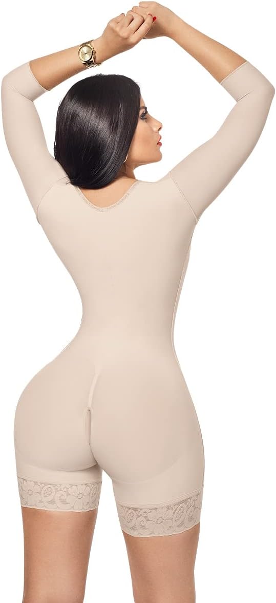 Forma Tu Cuerpo、Fajas Colombianas、中央フック付きショートスムースボディイットアームコントロール。(