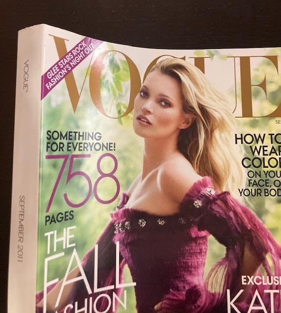 Amazon.co.jp: VOGUE (A) 112011 KATE MOSS : Office Products