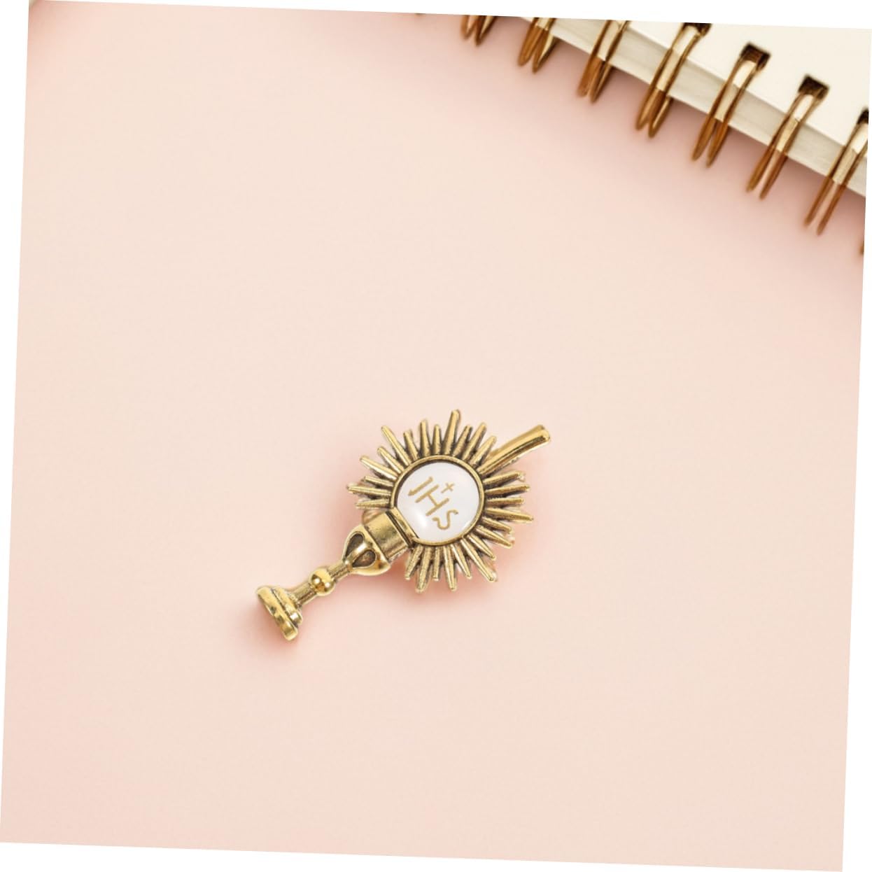 4pcs First Communion Religious Pin Chalice Tie Pin Elegant Keepsake for Boys Girls Faith-inspired Accessories for Religious Occasions