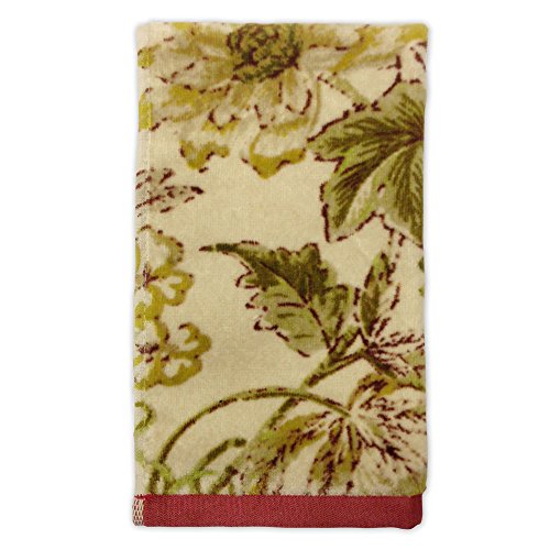 Waverly Honey Moon Printed Fingertip Towel