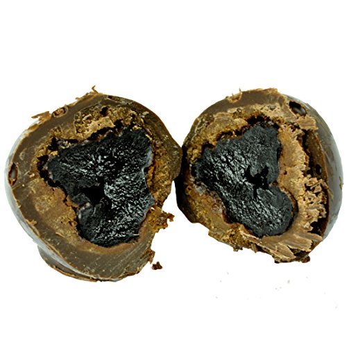 Solidarnosc Sliwka Naleczowska Plum in Dark Chocolate Tin Box 490 gram/17.28 Ounce