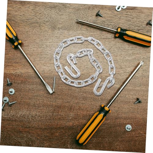 Chaîne de remorquage avec crochets pour éviter les décrochages de remorque