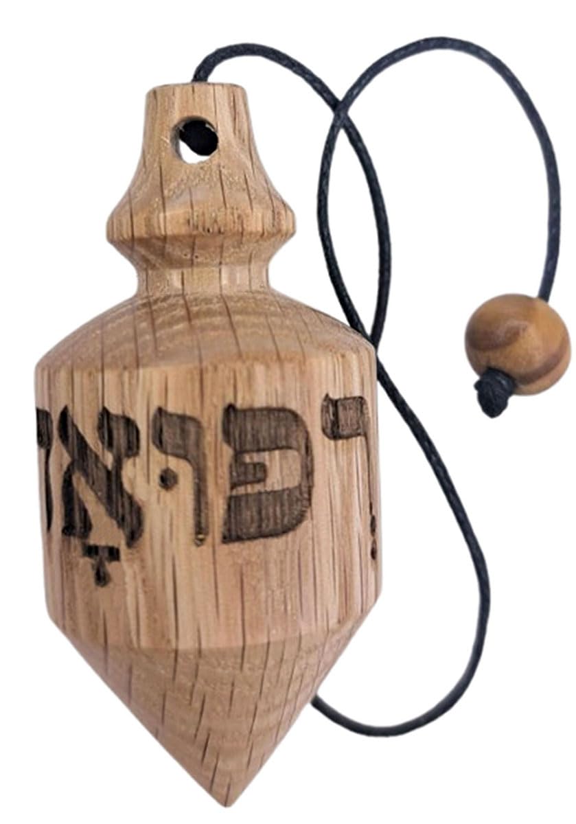 Péndulo grabado Hebreo de Radiestesia en Madera de Roble - Diagnóstico Energético y Sanación Holística con Caja Grabada y Saquito - Péndulo Cónico para Terapeutas, Chakras y Reiki