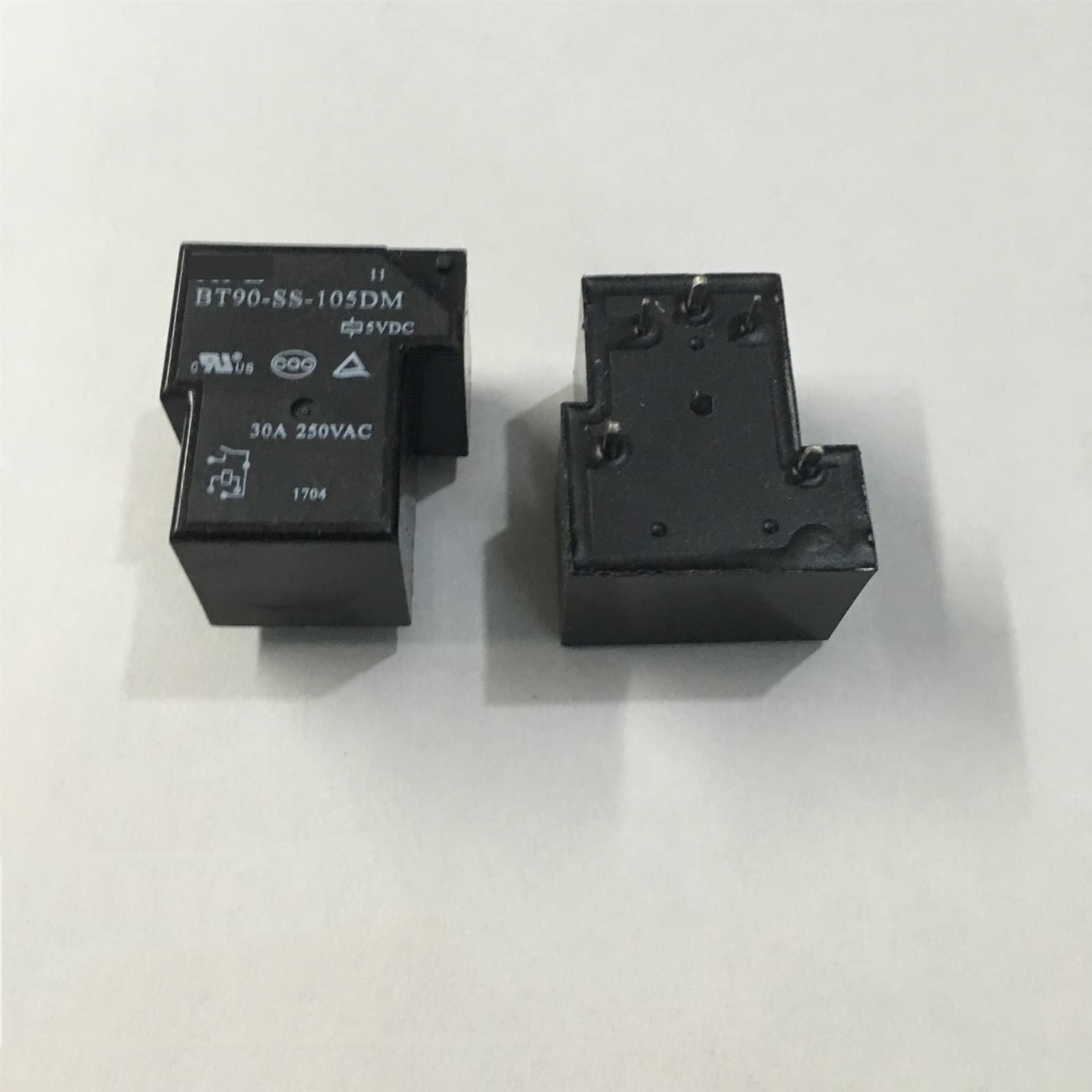 Relais BT90-SS-112DM 12VDC 30A 4PIN composant carte électronique