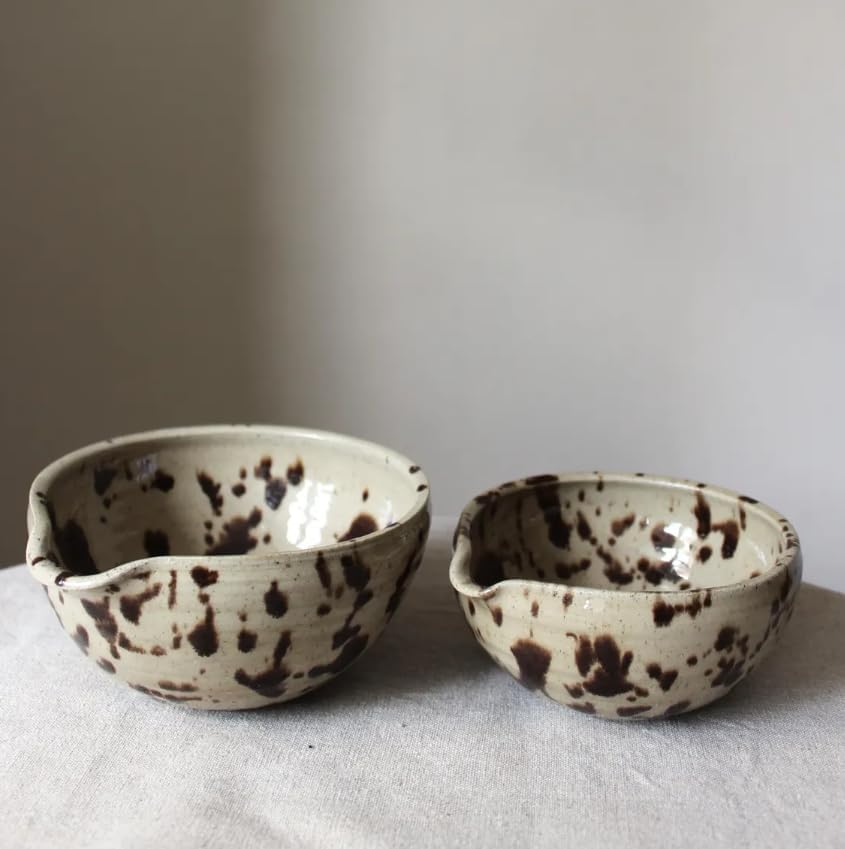 Handmade Nordic Style Matcha Bowl, Speckled Ceramic Chawan for Tea Rituals, 1–2 Cup Stoneware Bowl Christmas Gift (Medium bowl)