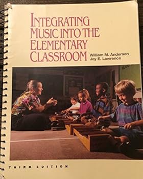 Paperback Integrating Music into the Elementary Classroom Book