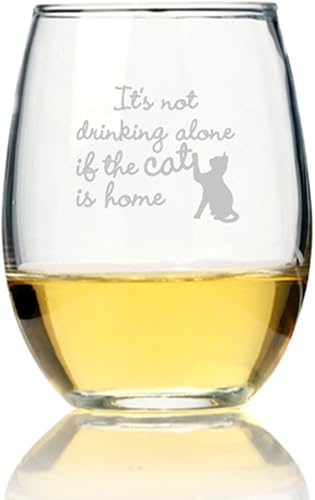 No está bebiendo solo si el gato está en casa copa de vino sin tallo