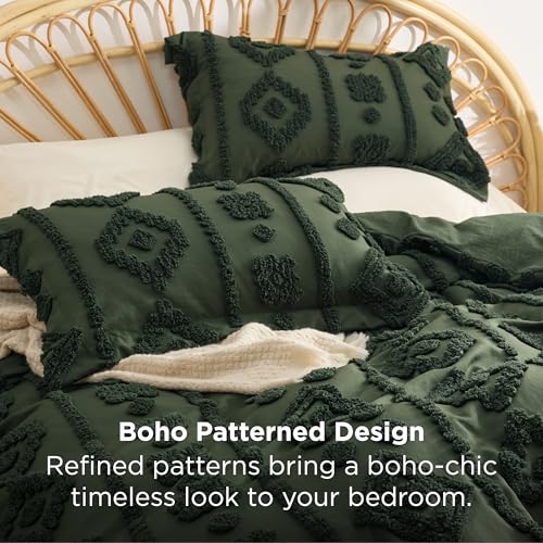 Image of Bedsure Boho Tufted Green Comforter King Size, GentleSoft 3 Pieces Boho Farmhouse-Style Decor Bedding, Exquisite Bedding for All Seasons, 1 Bed Comforter, 2 Pillow Shams, 104x90 Inches