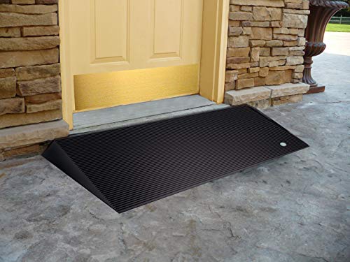 EZ-ACCESS TRANSITIONS Rubber Angled Entry Mat in Black, 2.5" Rise - Thumbnail 2