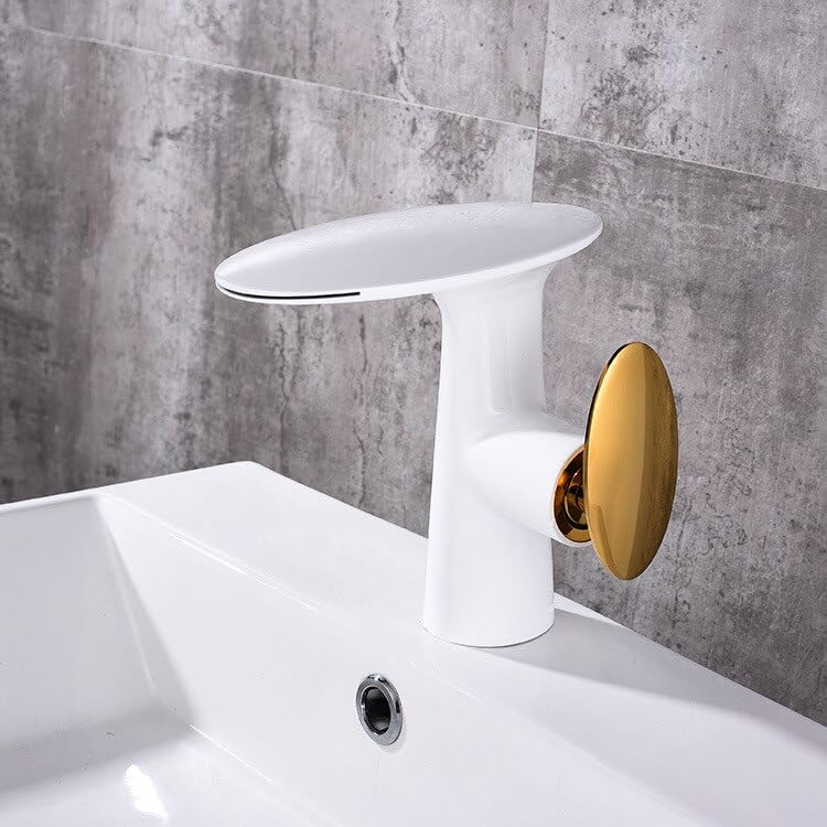 Mitigeur de lavabo eau chaude et froide en laiton avec bec cascade