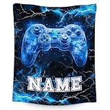GiftRomance Gaming Kuscheldecke für Kinder mit Namen – Personalisierte Gamer Fleecedecke Jungen, Flauschige Kinderdecke Sofa Bett, Geschenk für Zocker Kids