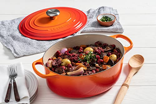 Le-Creuset-Enameled-Cast-Iron-Signature-Oval-Dutch-Oven-8-qt-Flame
