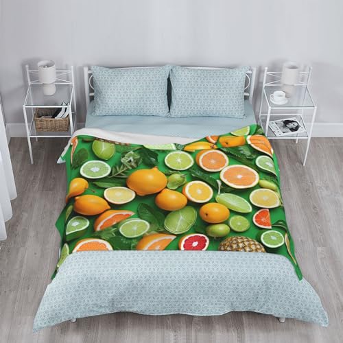 Couverture en flanelle verte pour des soirées cocooning sur le sofa