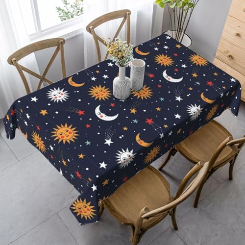 Nappe constellation et espace réutilisable pour embellir une table usée