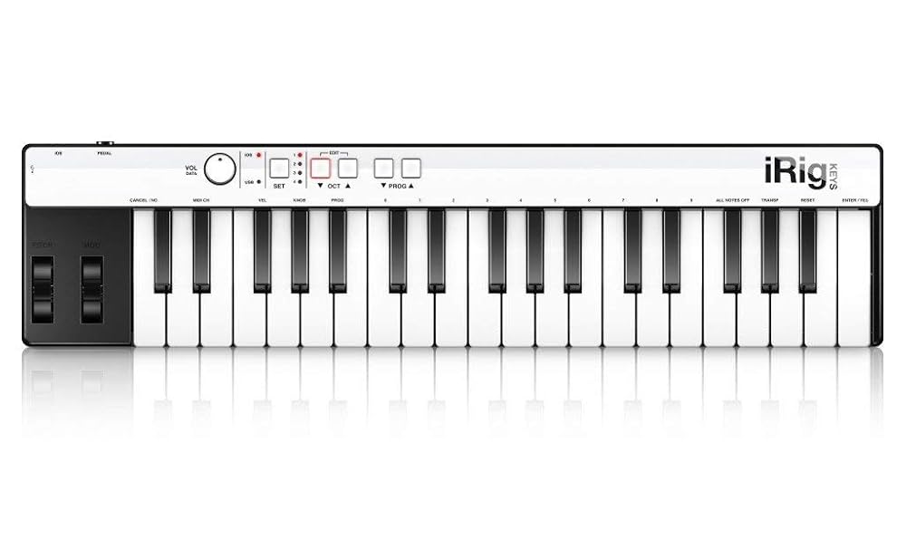 IK Multimedia iRig Keys with Lightning compact MIDI