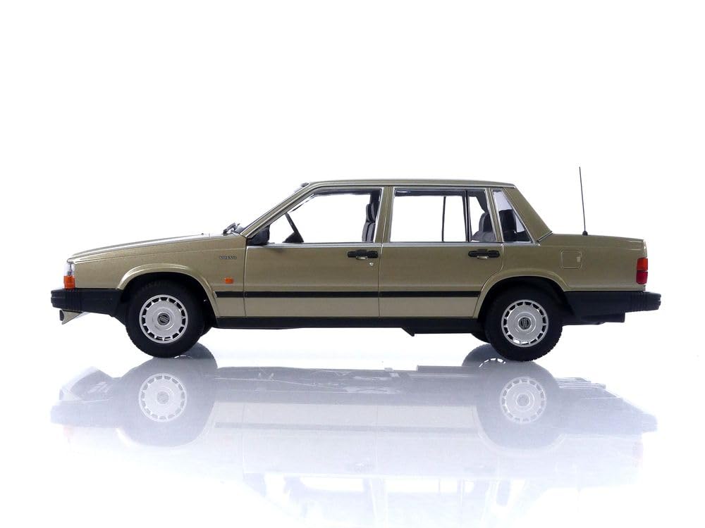 Minichamps 1:18 - 1 - Sedán a escala - Volvo 740 GL 1986 - Edición Minichamps 1:18 - 1 - Sedán a escala - Volvo 740 GL 1986 - Edición