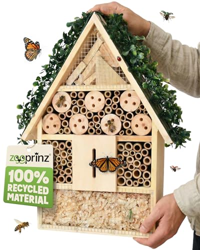 zooprinz Insektenhotel XXL aus Holz – wetterfestes Insektenhaus/Bienenhotel mit Bambus Röhrchen – Nisthilfe & Nistkasten für Wildbienen für Garten & Balkon - Efeu Dach (39 cm)
