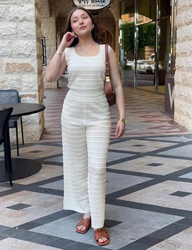 Effortlessly Chic Women's Two-Piece Set for Spring Adventures - Image 4