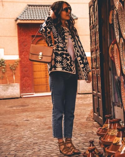 YKR Women's Quilted Lightweight Jacket in Navy – Your Go-To for Chilly Days - Image 5