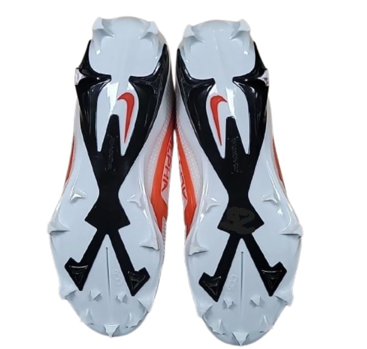 Image of Nike Alpha Menace 4 Elite Football Cleats (FD7036-600, University Red /Team Red /Black /White)