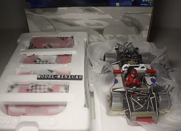 Amazon | △最後1台！EXOTO 1/18 ミニカー Porsche 917/30#6 CAM2 917