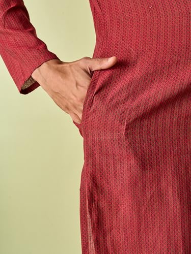 Image of DIWAS BY MANYAVAR Men's Cotton Textured Plain Kurta (1pc)