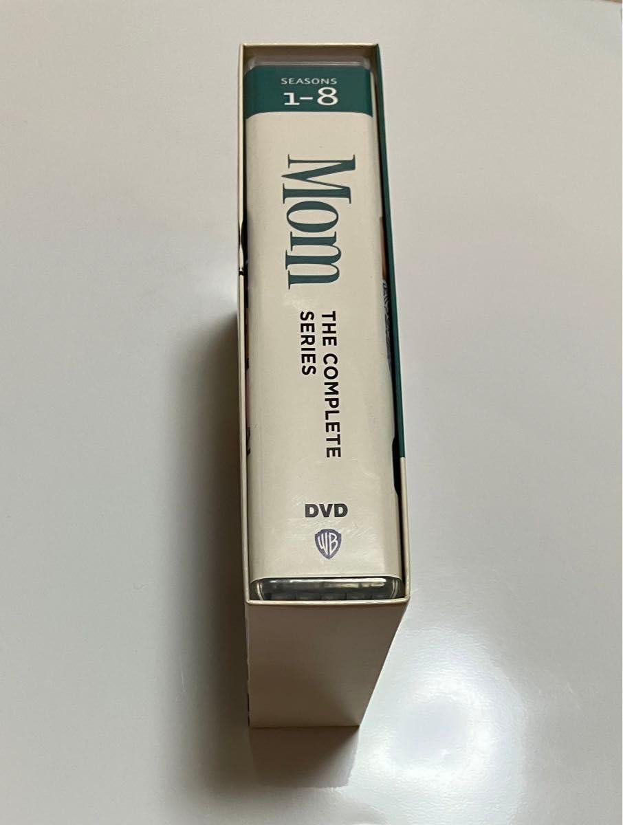 Amazon.co.jp: 海外ドラマ「Mom」season1～season8 コンプリートBOX