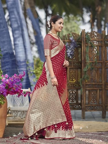 Image of MANOHARI Women's Trendy Banarasi Satin Silk Woven Saree with Heavy Jacquard Work, Elegant Design, Silk Saree with Maching Lace Border Unstitched Blouse Piece for Weddings & Festive Occasions
