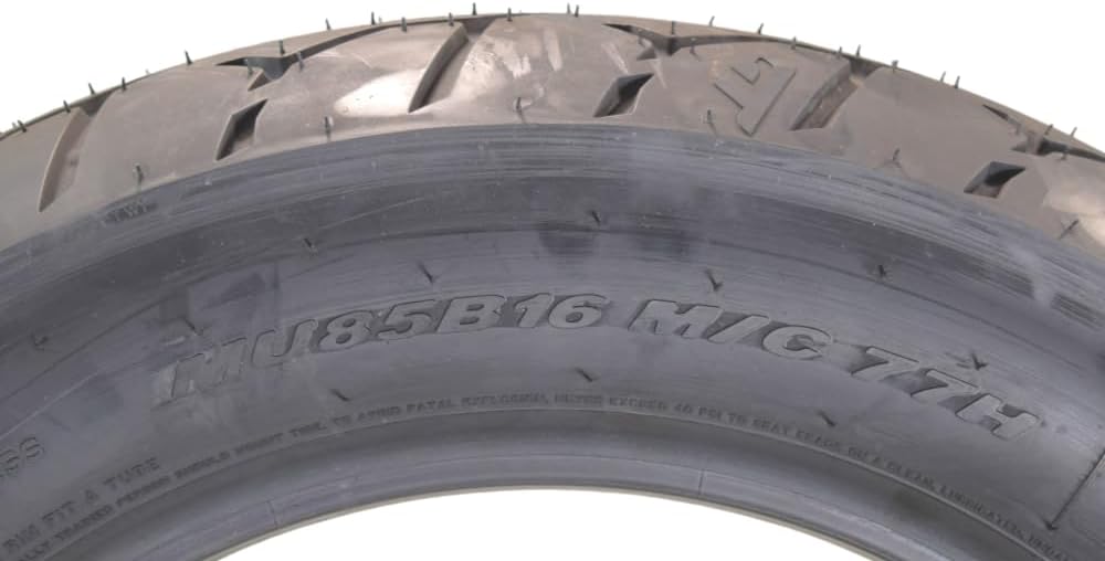 Pirelli Night Dragon GT MU85B16 M/C 77H TL Cruiser Motorcycle Rear Tire - Superior Traction & Handling for High-Performance Cruisers w/Keychain