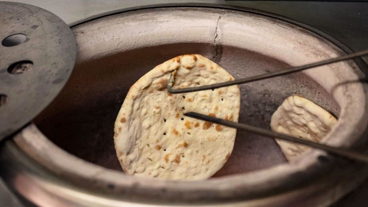 See full amazon price history chart for Tandor roti Jodi skewers/Skewers Jodi tandoor sheek/Jodi/Skewers Making with Tandoori roti, Naan,khamiri roti kucha Pure S.S skewers Multipurpose use Size-39 inch s.s Utensils (Pack of 1 Set) Tandor roti Jodi skewers/Skewers Jodi tandoor sheek/Jodi/Skewers Making with Tandoori roti, Naan,khamiri roti kucha Pure S.S skewers Multipurpose use Size-39 inch s.s Utensils (Pack of 1 Set) (B0BKT276KQ) Amazon Price History, Amazon Price Tracker